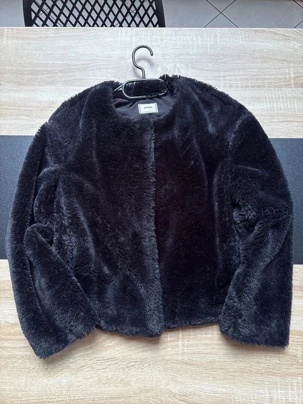 Veste fausse fourrure noir douce taille S